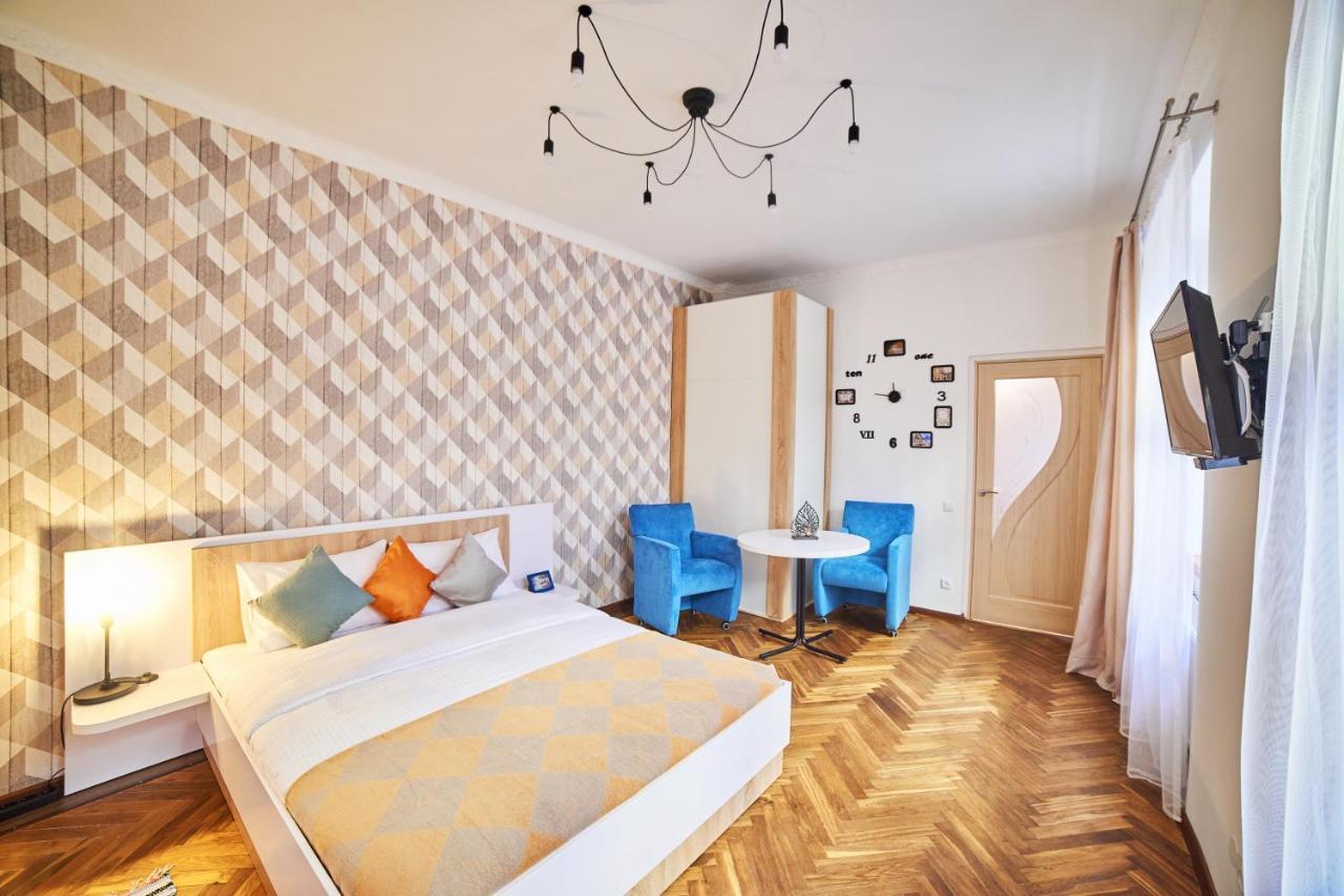 Style Apartments In Old Lviv Exterior photo